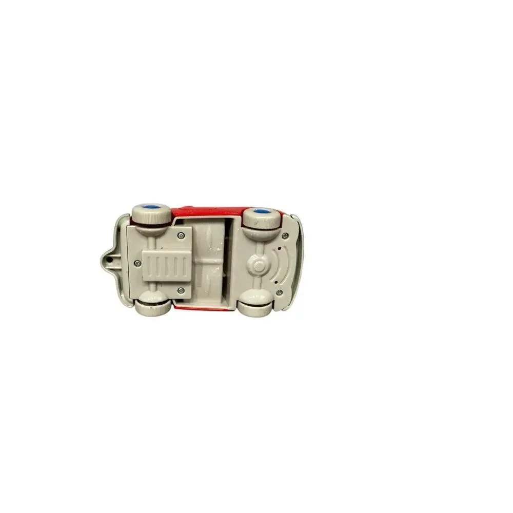 Cailou PBS Kids Famosa Red Pull Back & Race Car